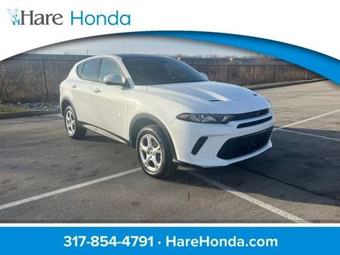 Used 2024 Dodge Hornet GT image 1