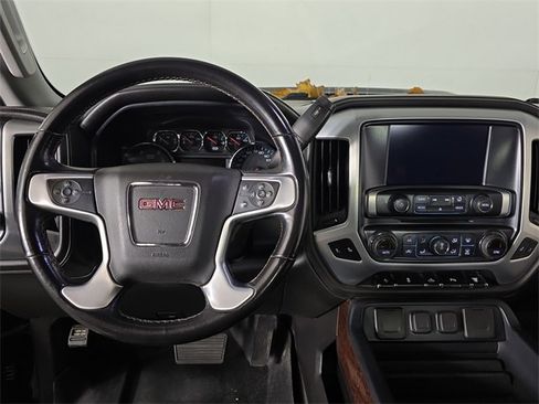 Used 2019 GMC Sierra 3500 SLT w/ Duramax Plus Package image 9