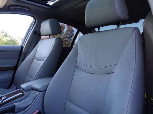 Used 2011 BMW 335d Sedan RWD image 50