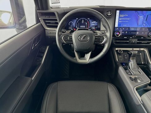 Certified 2025 Lexus GX 550 w/ Accessory Package (2T) AWD/4WD image 24