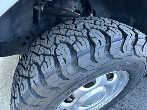 Used 2021 Ford F150 XL w/ XL Power Equipment Group image 15