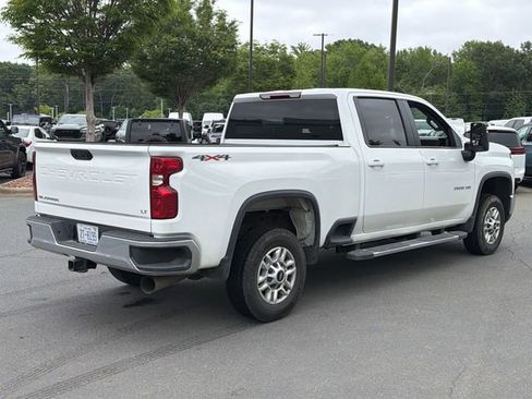 Used 2025 Chevrolet Silverado 2500 LT w/ Convenience Package AWD/4WD image 4