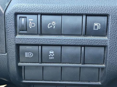 Used 2025 Toyota 4Runner SR5 AWD/4WD image 20