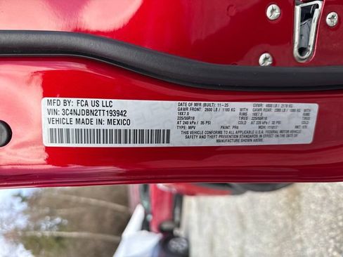 New 2026 Jeep Compass Latitude image 16