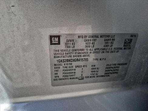 Used 2016 GMC Yukon SLT w/ Open Road Package AWD/4WD image 29