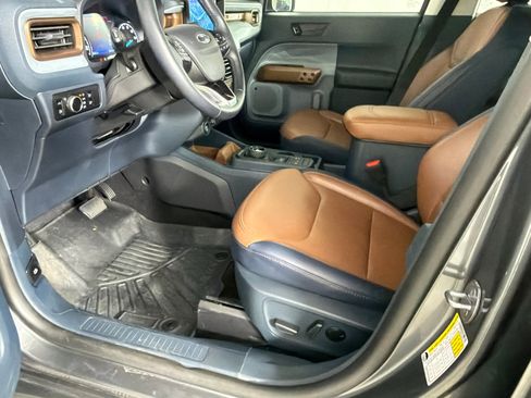 Used 2024 Ford Maverick Lariat image 10