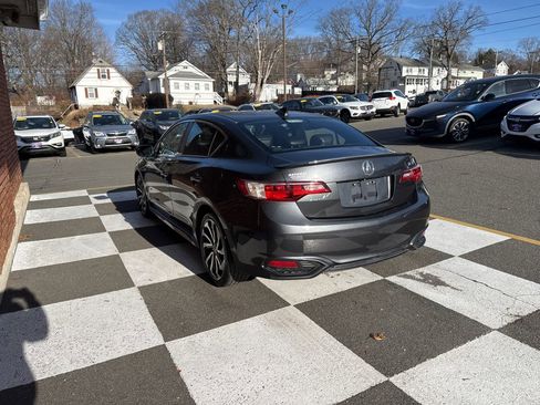 Used 2016 Acura ILX image 4