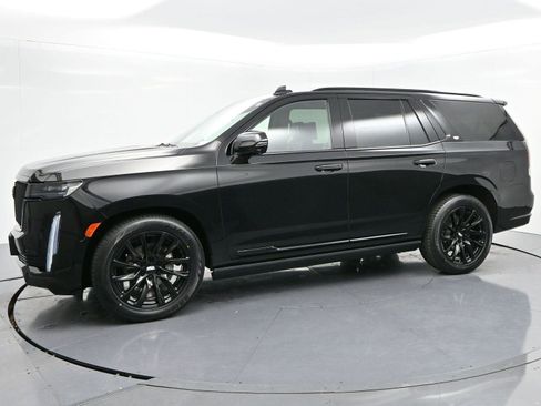 Used 2022 Cadillac Escalade Sport Platinum image 4