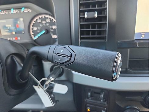 New 2026 Ford F250 XLT w/ FX4 Off-Road Package image 17