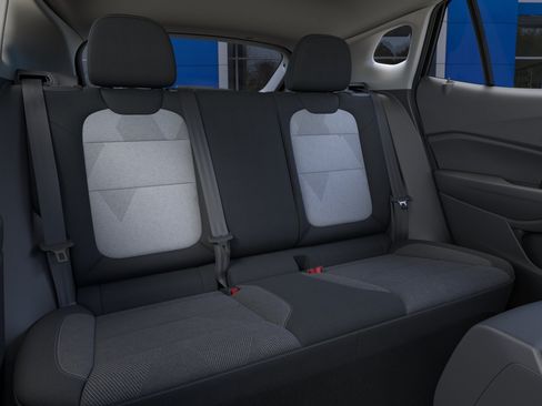 New 2026 Chevrolet Trax LS FWD image 17