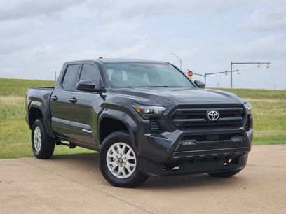 New 2026 Toyota Tacoma SR5