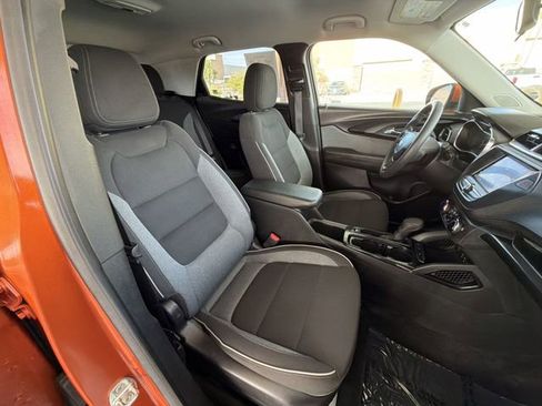 Used 2023 Chevrolet TrailBlazer LT image 25