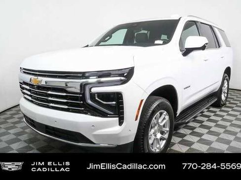 Used 2025 Chevrolet Tahoe LT image 30