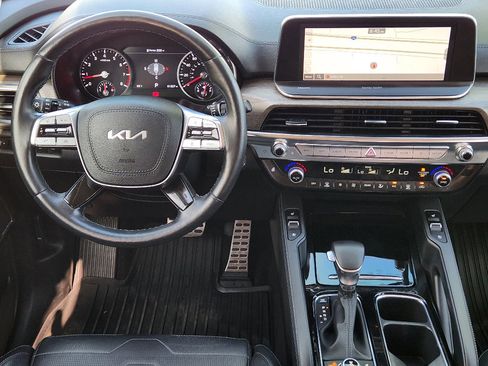 Used 2022 Kia Telluride SX w/ SX Prestige Package image 10