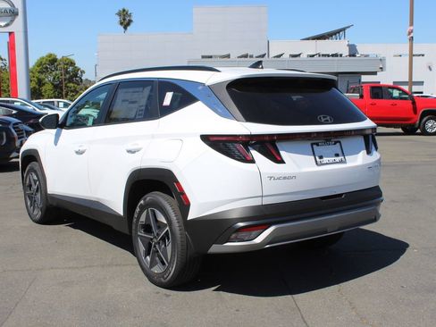 New 2026 Hyundai Tucson SEL AWD/4WD image 9