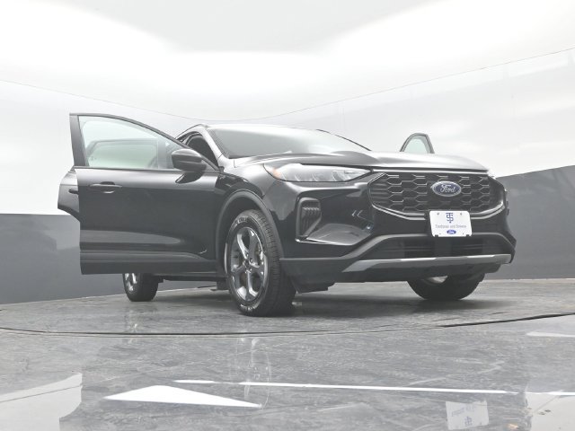 Certified 2025 Ford Escape ST-Line AWD/4WD image 30