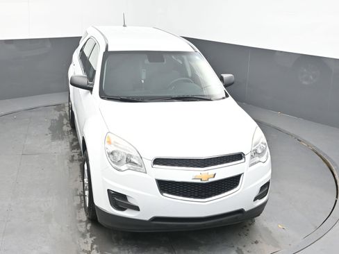 Used 2013 Chevrolet Equinox LS image 32