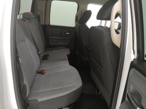Used 2023 RAM 1500 Classic SLT AWD/4WD image 19