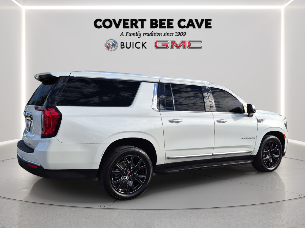 Used 2023 GMC Yukon XL SLT w/ SLT Luxury Package AWD/4WD image 7
