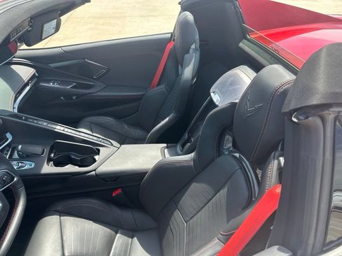 Used 2023 Chevrolet Corvette Stingray Preferred Conv w/ Stealth Interior Trim Package RWD image 2