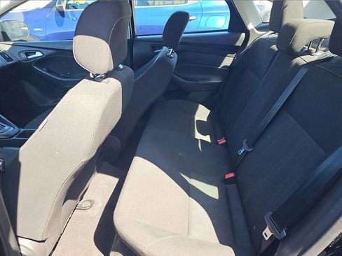 Used 2018 Ford Focus SE image 8