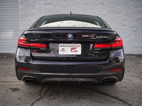 Used 2023 BMW 530e w/ M Sport Package image 14