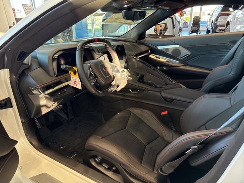 Used 2025 Chevrolet Corvette E-Ray image 13