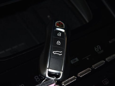 Certified 2024 Porsche Cayenne Turbo GT image 21