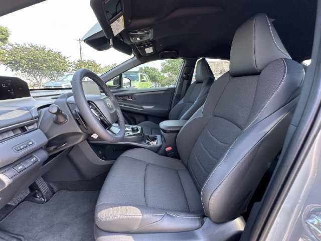 Used 2026 Toyota C-HR AWD/4WD image 25