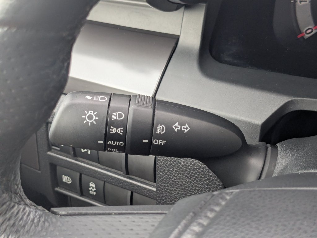 Used 2025 Toyota Tacoma TRD Off-Road AWD/4WD image 32