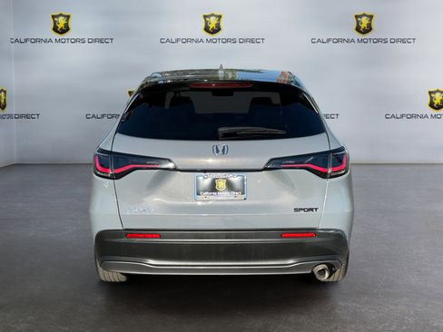 Used 2025 Honda HR-V Sport image 4
