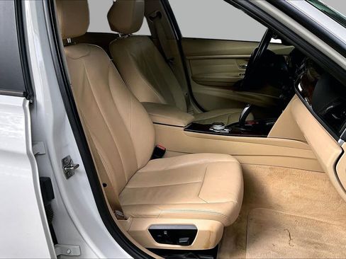 Used 2013 BMW 328i Sedan RWD image 8