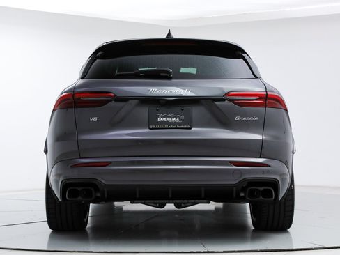 New 2026 Maserati Grecale Modena AWD/4WD image 4