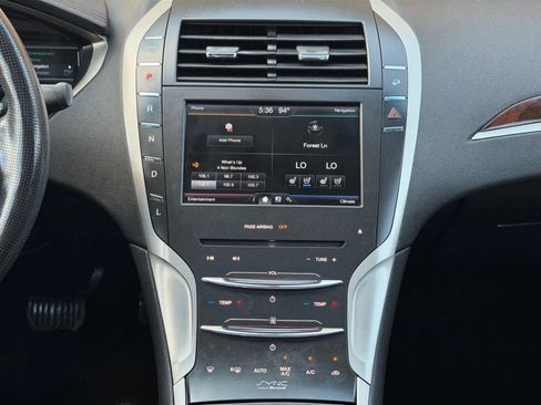 Used 2014 Lincoln MKZ Hybrid w/ Equipment Group 202A Reserve FWD image 32