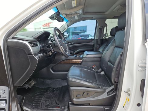 Certified 2016 Chevrolet Tahoe LT image 9