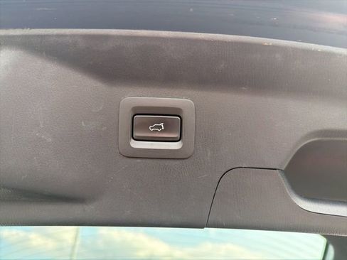 Used 2018 MAZDA CX-9 Grand Touring image 12