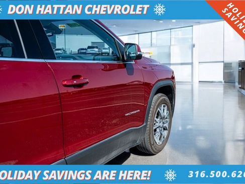 Used 2023 GMC Acadia SLT image 40