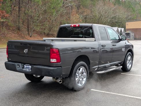Used 2019 RAM 1500 Express w/ Express Value Package image 9