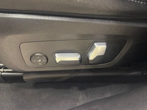 Used 2022 BMW X4 xDrive30i AWD/4WD image 13
