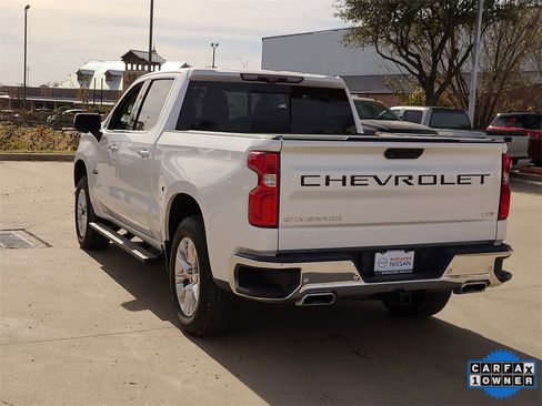Used 2020 Chevrolet Silverado 1500 LTZ image 2