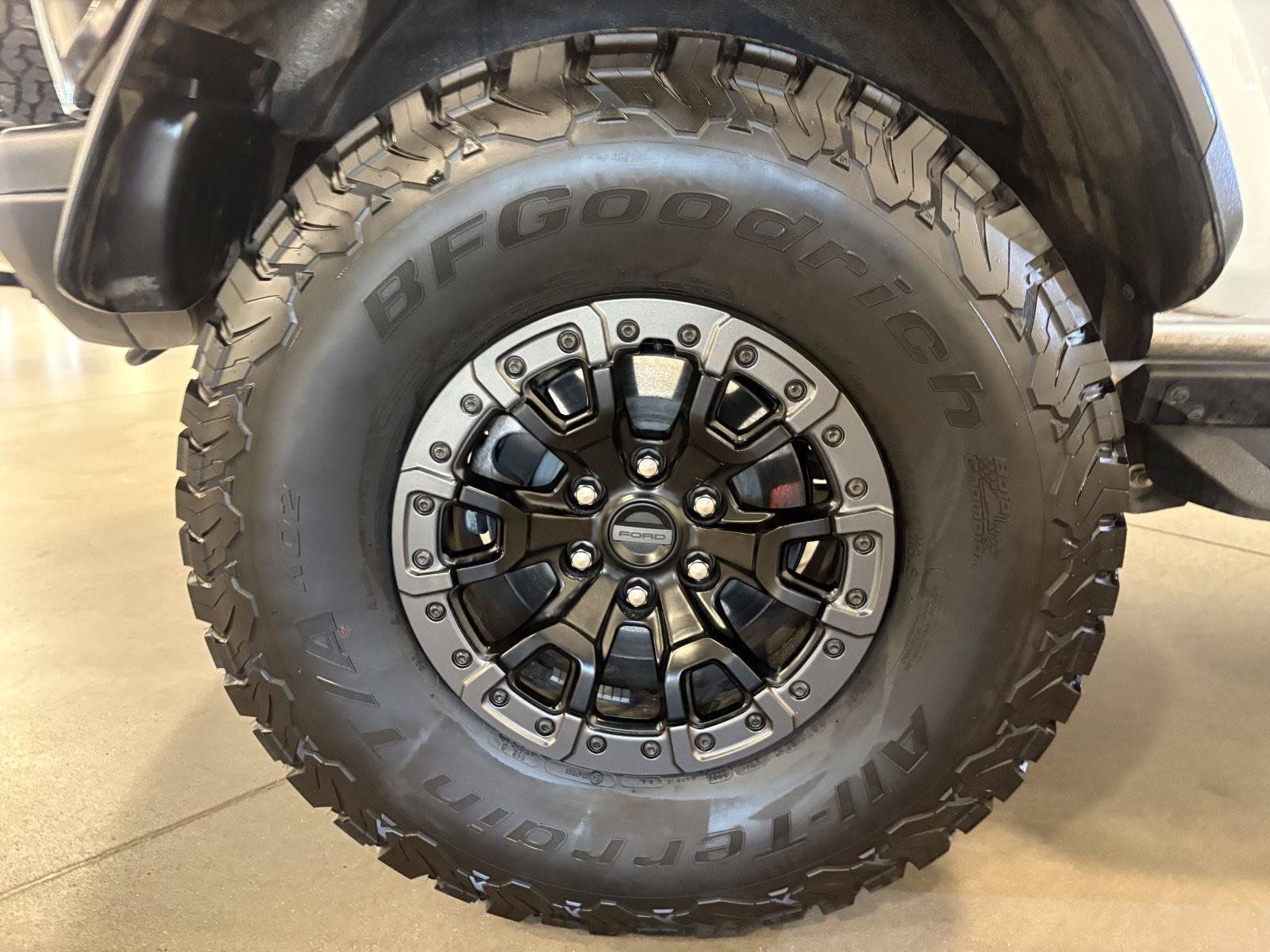 Used 2025 Ford Bronco Raptor w/ Interior Carbon Fiber Pack AWD/4WD image 64