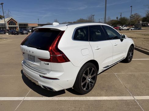 Used 2018 Volvo XC60 T6 Inscription w/ Luxury Seat Package image 5