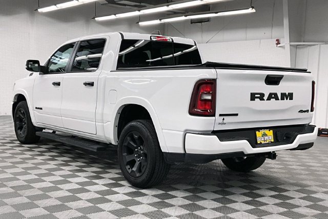 Used 2025 RAM 1500 Big Horn AWD/4WD image 2