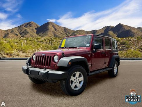 Used 2011 Jeep Wrangler Unlimited Sport image 2