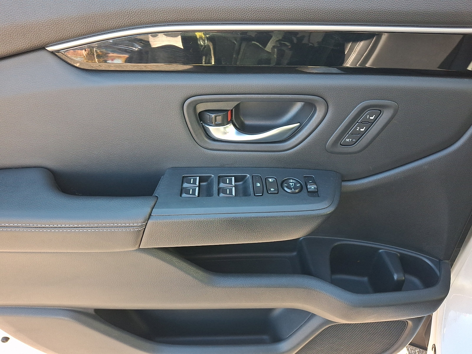 Used 2024 Honda Pilot EX-L image 12