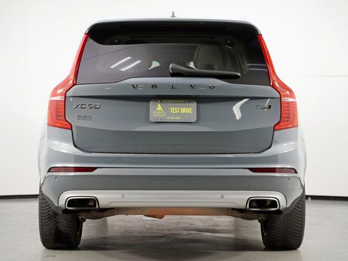 Used 2020 Volvo XC90 T6 Momentum image 10