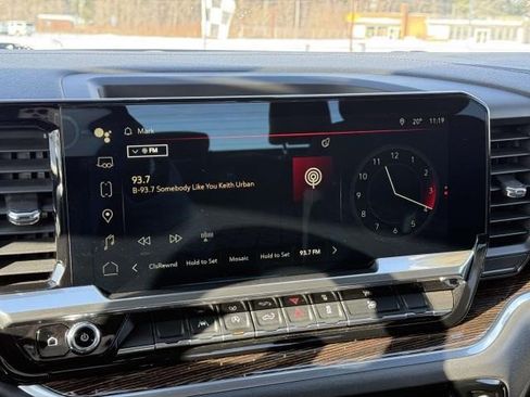 Certified 2022 GMC Sierra 1500 Elevation w/ LPO, Elevation Black Package image 21