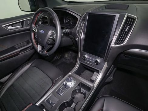 Used 2024 Ford Edge ST-Line AWD/4WD image 17