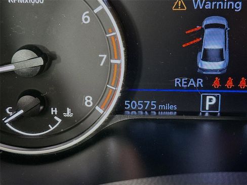 Used 2024 Nissan Altima 2.5 SV image 13