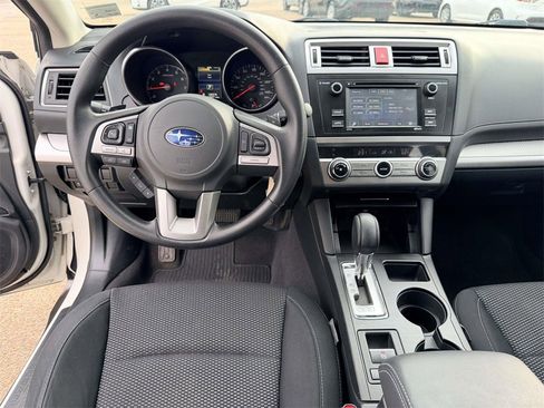 Used 2016 Subaru Outback 2.5i image 2
